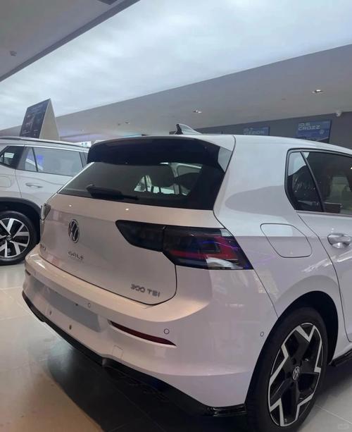 大众高尔夫图片及价格 大众车高尔夫图片及价格