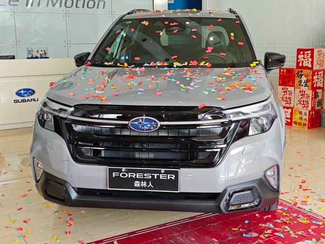 斯巴鲁森林人豪华版 斯巴鲁suv 森林人