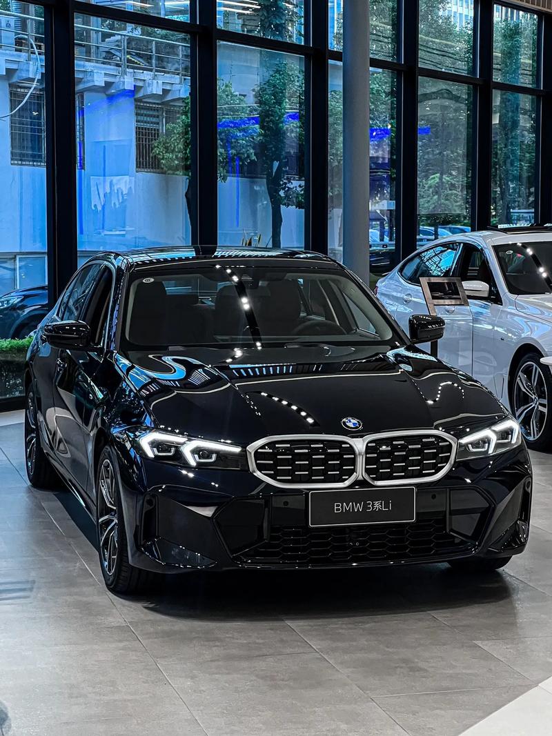 宝马最新车型／宝马最新车型图片