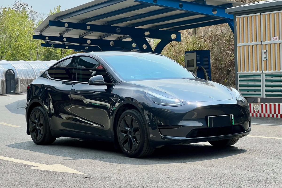modely2024款价格 model y 24万