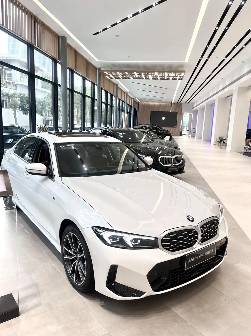 开宝马3系什么档次的人(为什么说宝马3系是穷人)