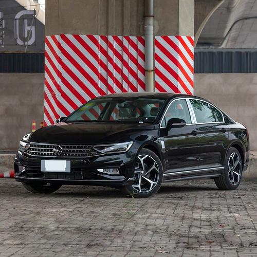 三十万左右的轿车推荐 三十万左右的轿车有哪些