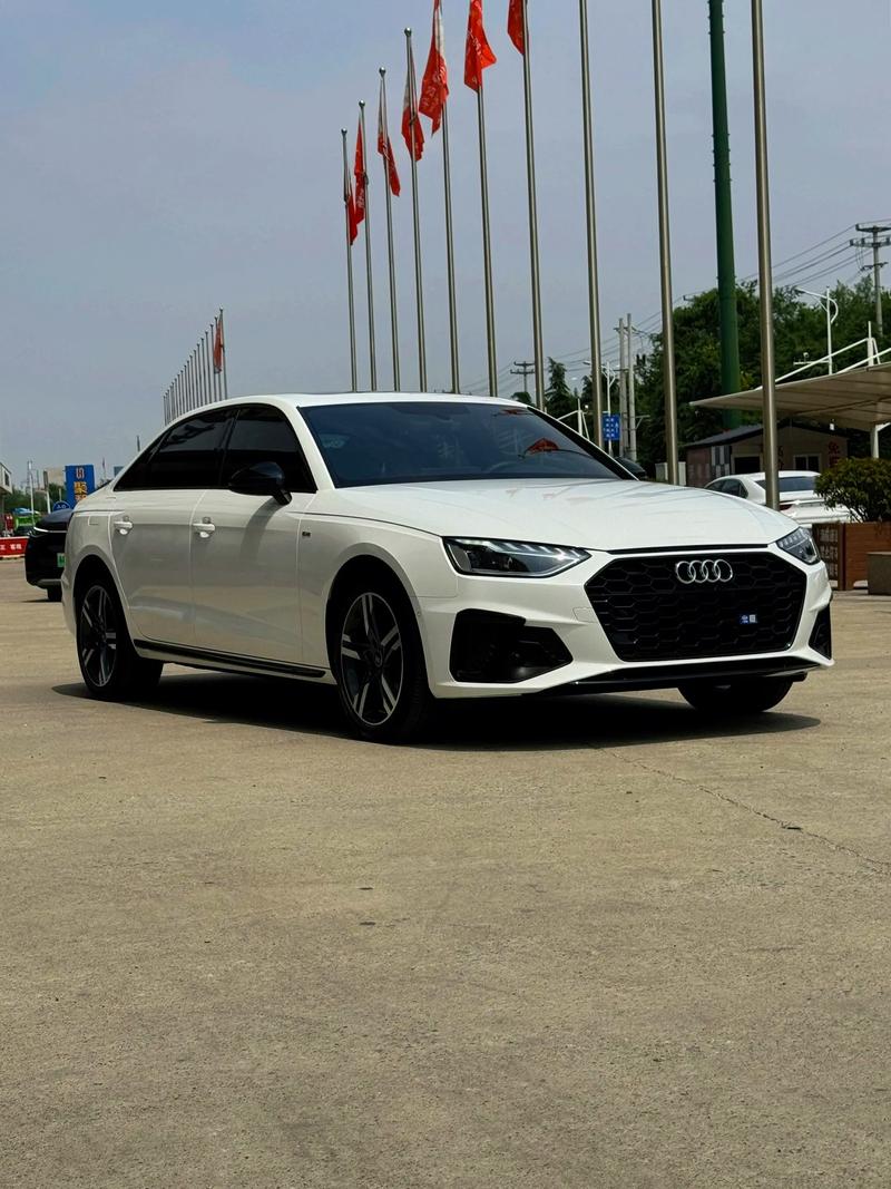 全新奥迪a4l试驾视频,新款奥迪a4试驾