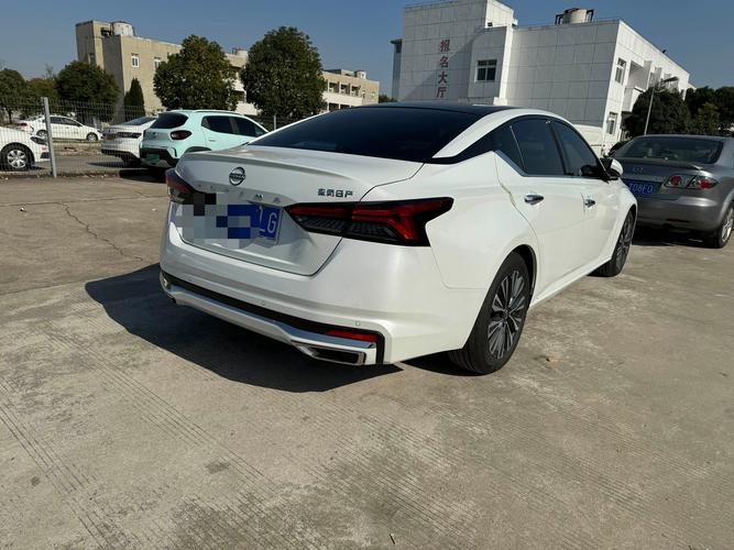 日产天籁图片大图 日产天籁图片大图